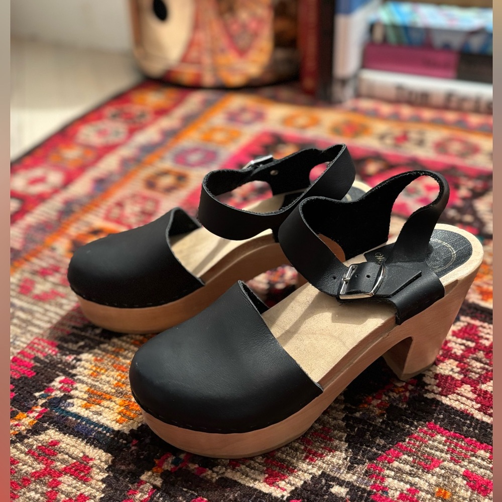 No. 6 Black and Tan Leather Clogs with Wooden Platform